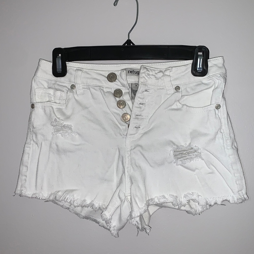 Refuge white jean shorts